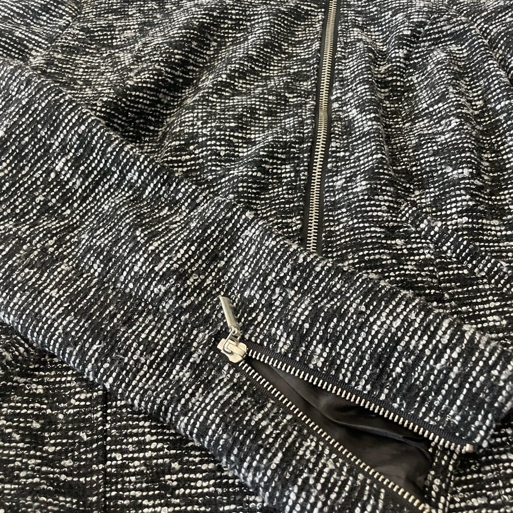 Dynamite Blazer size small. - Picture 9 of 10
